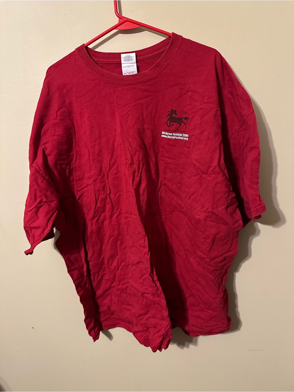 Classic Red Graphic Men’s T-Shirt, 2009 UA Horse Festival t-shirt. Size 3XL